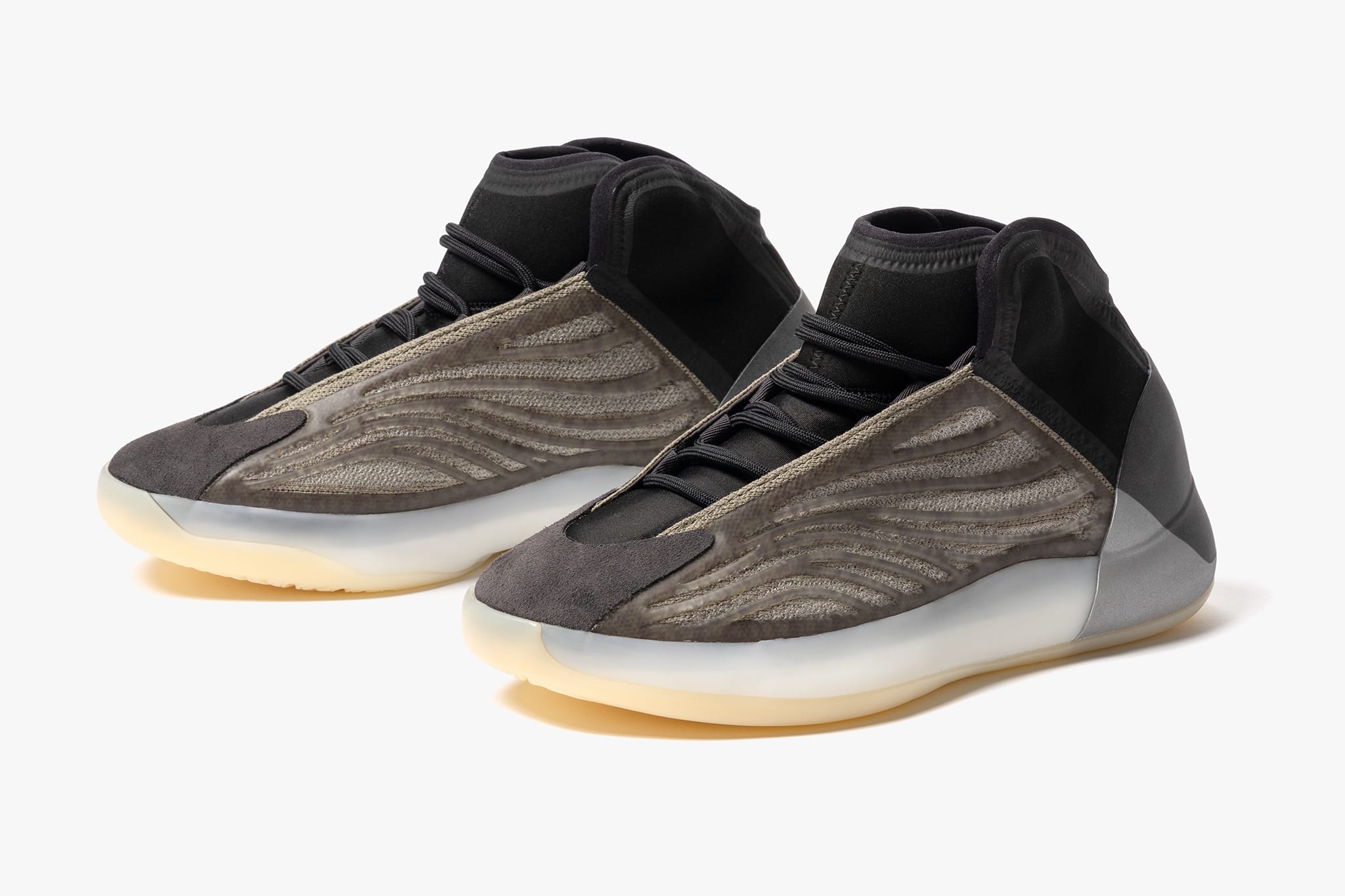 adidas Yeezy QNTM BARIUM | Release Date: 06.25.20 | HAVEN